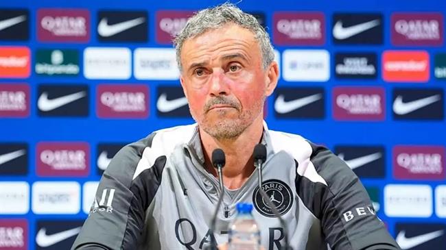 Luis Enrique lên tiếng về vụ hoãn lịch đấu đầy tranh cãi của PSG