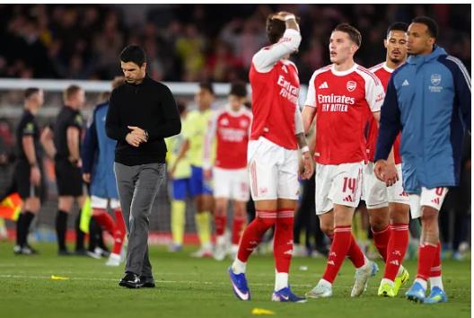 Alan Shearer nhận định về Arsenal