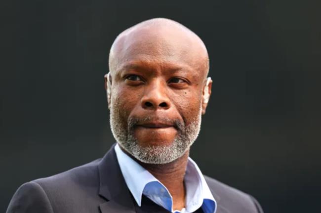 William Gallas gửi lời khuyên đến Mikel Arteta