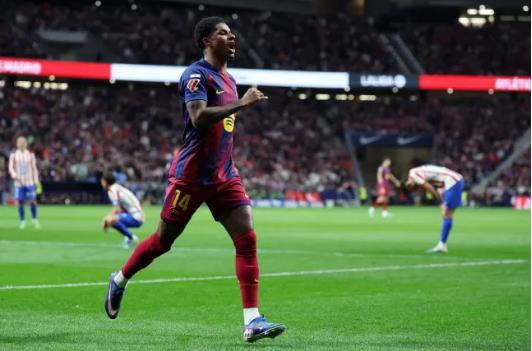 Rio Ferdinand chia se ve tuong lai Marcus Rashford