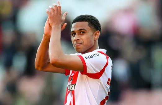 MU đưa tiền vệ của Southampton vào tầm ngắm