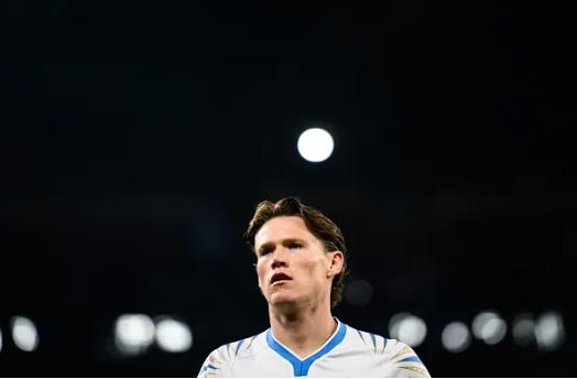 Bán Scott McTominay là sai lầm lớn nhất của MU trên TTCN