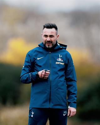 Roberto De Zerbi sẵn sàng ở lại Tottenham kể cả khi xuống hạng 1