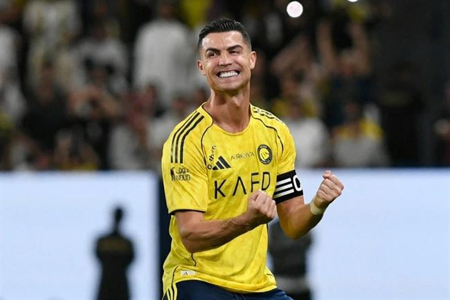 Ronaldo nổ súng đều đặn, Al Nassr xác lập kỷ lục mới