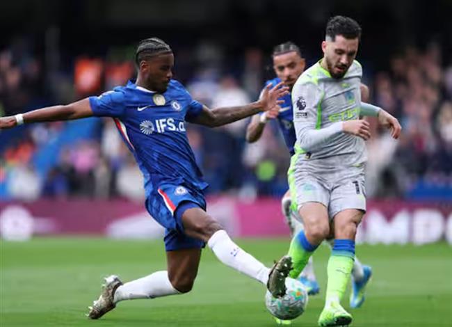 Rayan Cherki dẫn đầu Ngoại hạng Anh về số kiến tạo