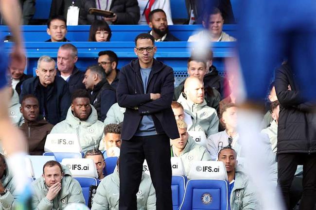 HLV Rosenior: "Án treo giò Enzo Fernandez khiến Chelsea trả giá"