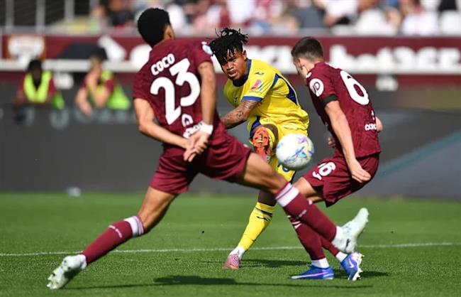 Nhận định Hellas Verona vs AC Milan (20h00 ngày 194) Mồi ngon quen thuộc 2