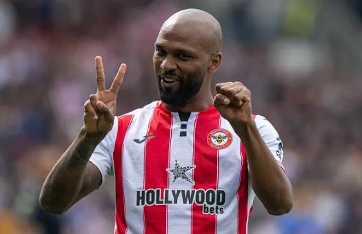 Sam Allardyce chỉ ra tiền đạo hoàn hảo cho MU