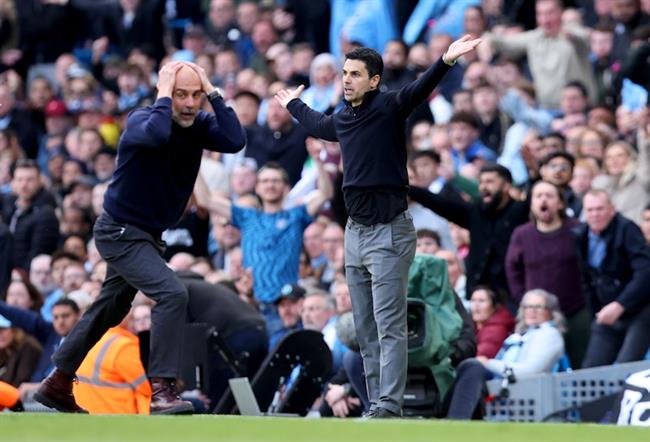 Arteta: "Arsenal vẫn còn nguyên tham vọng vô địch dù thua Man City"