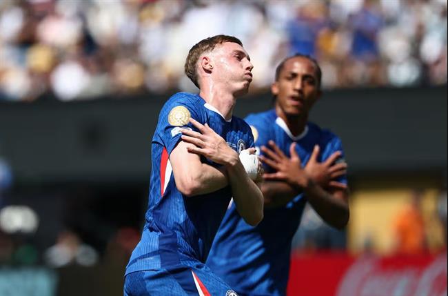 Vì sao Cole Palmer và Joao Pedro vắng mặt trước Brighton?