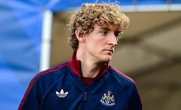 Arsenal nhận tin vui trước trận gặp Newcastle