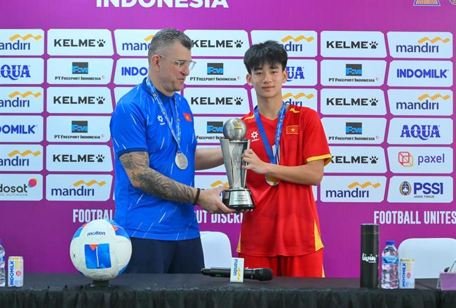 HLV Cristiano Roland nêu yếu tố tạo nên thành công của U17 Việt Nam