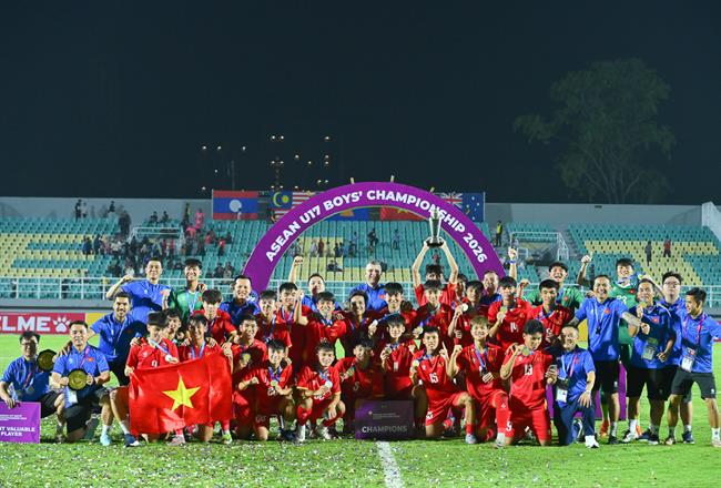 U17 Việt Nam bổ sung cầu thủ có tên như diễn viên Hồng Kông tham dự World Cup