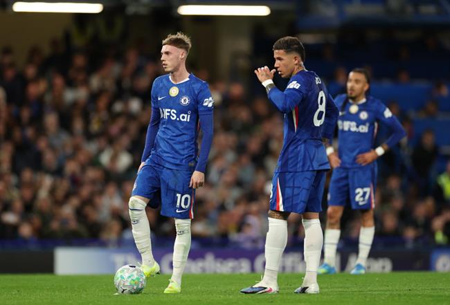 Jamie Carragher tin Chelsea sa sút là điều tốt cho bóng đá 1