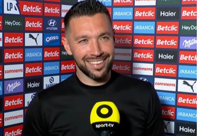 HLV Porto trả lời tin đồn dẫn dắt Chelsea