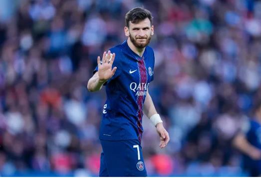 Cha của Khvicha Kvaratskhelia gửi thông điệp chuyển nhượng tới Arsenal