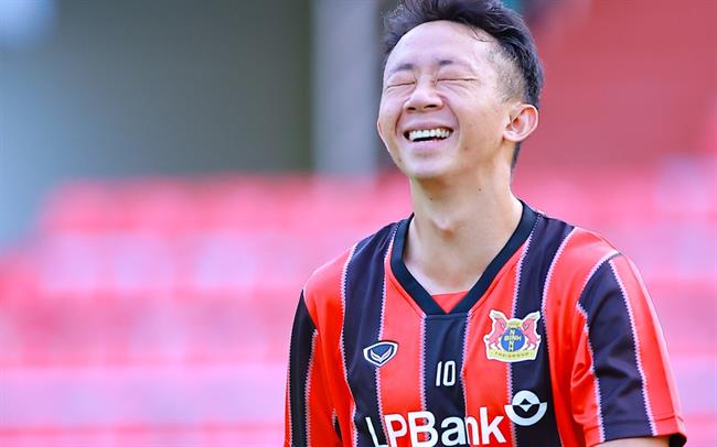 Nụ cười ngày trở lại của Châu Ngọc Quang