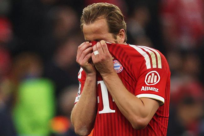 Harry Kane bật khóc khi dừng bước trước ngưỡng cửa chung kết C1