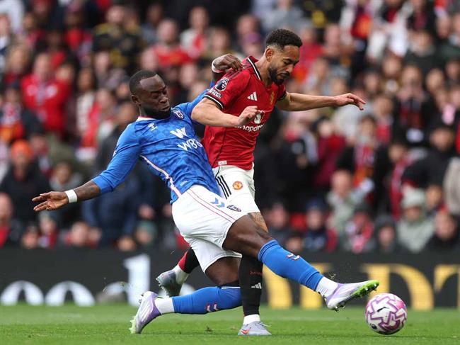 “MU chia điểm với Sunderland, Man City và Arsenal đều thắng”