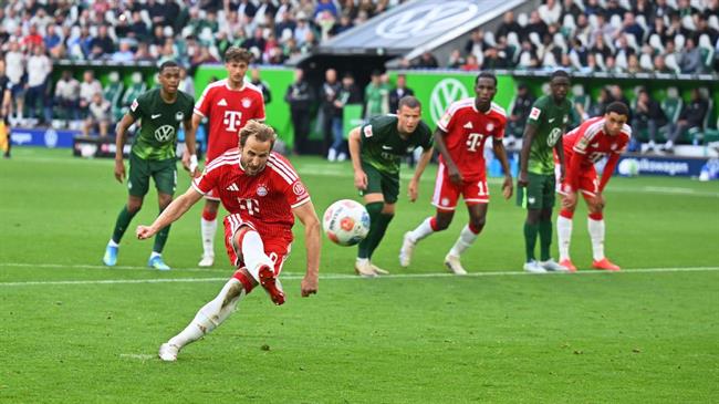 Harry Kane lần đầu đá hỏng phạt đền tại Bundesliga