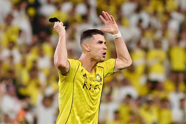 Thông điệp của Ronaldo sau khi lỡ cơ hội đăng quang sớm