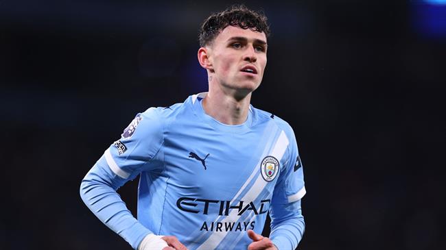 Phil Foden tuyên chiến Arsenal sau trận thắng Palace