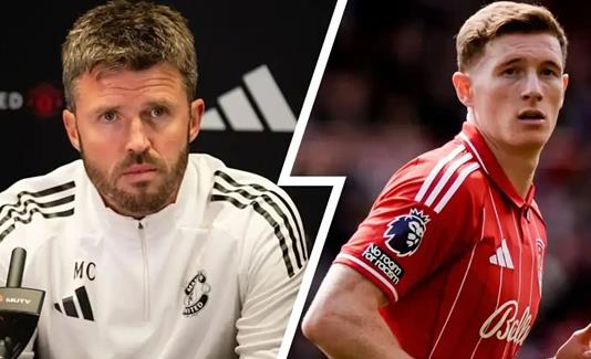 Michael Carrick khen ngợi Elliot Anderson