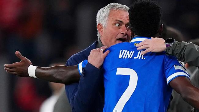 Jose Mourinho trở lại dẫn dắt Real Madrid