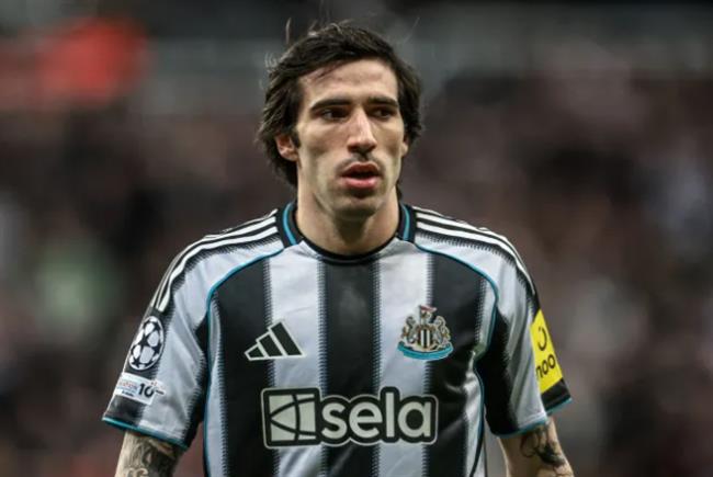 MU tự tin hoàn tất thương vụ Sandro Tonali và Ederson