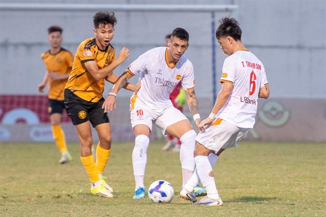 Nguy cơ HAGL phải đá play-off sinh tử 