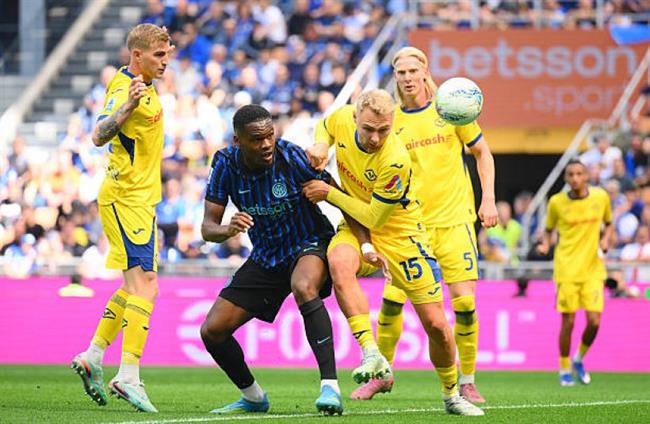 Nhận định Hellas Verona vs Roma 01h45 ngày 255 (Serie A 202526) 2