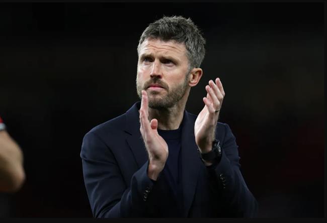 Michael Carrick hủy bỏ kỳ nghỉ hè, tập trung vào công việc ở MU
