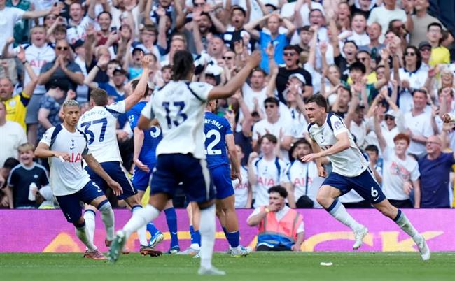 De Zerbi: “Chỉ 12 cầu thủ đủ tốt để ở lại Tottenham”