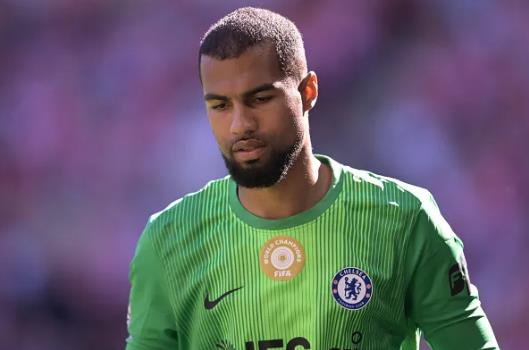 Paul Scholes dự đoán Xabi Alonso thay thế Robert Sanchez