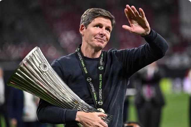 Crystal Palace vô địch Conference League: Lời chia tay đẹp của Oliver Glasner