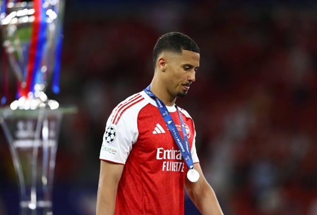 Saliba đối mặt nỗi lo chấn thương trước World Cup