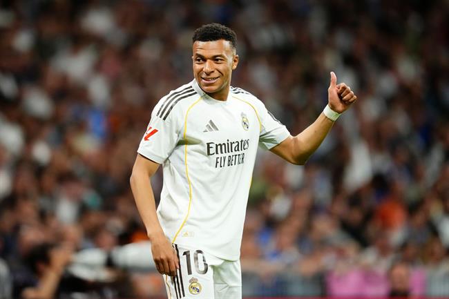 Kylian Mbappe bày tỏ tình yêu với Real Madrid