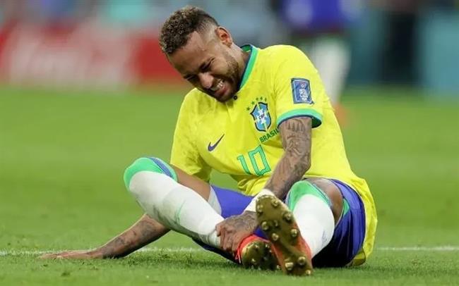 Ancelotti xác nhận Neymar sẽ chụp MRI để đánh giá chấn thương