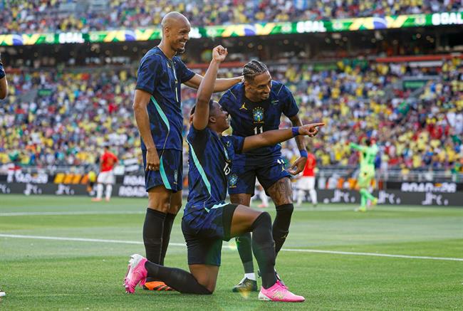 Endrick tiết lộ khoảnh khắc đáng quên trước khi trở lại ĐT Brazil