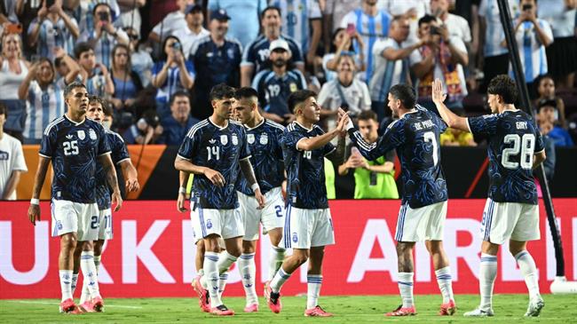 Messi ngồi ngoài, Argentina thắng nhẹ Honduras