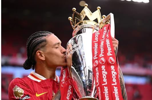 Darwin Nunez có thể trở lại Liverpool ở Hè 2026. Darwin Nunez co the tro lai Liverpool o He 2026.