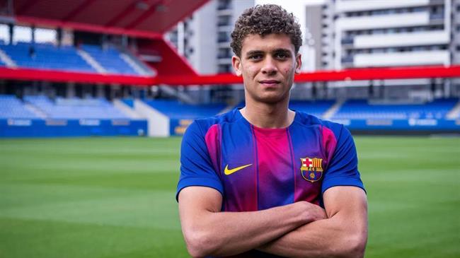 Barca kích hoạt điều khoản mua đứt thần đồng Ai Cập