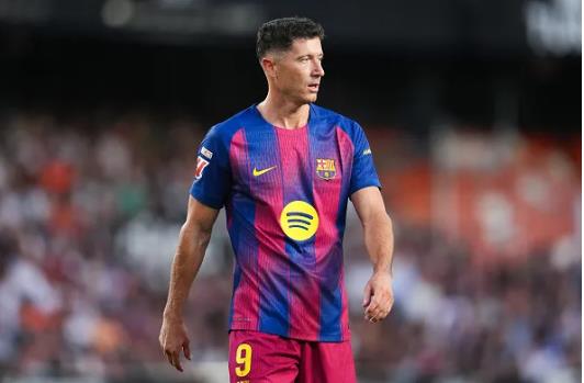 Robert Lewandowski là thương vụ tốt cho MU