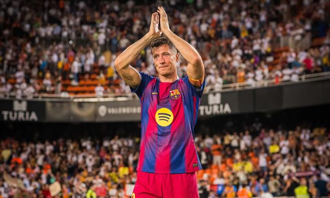 Lộ bến đỗ mới của Robert Lewandowski