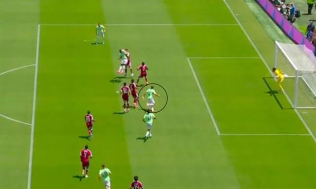 Cận cảnh tình huống thổi 11m gây tranh cãi trận Qatar 1-1 Thụy Sĩ