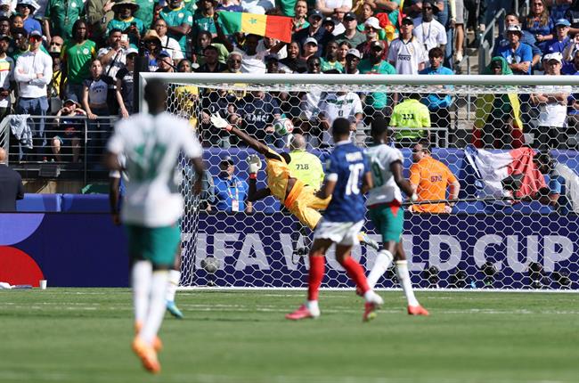 VIDEO: Siêu phẩm sút xa của Mbappe trận Pháp 3-1 Senegal