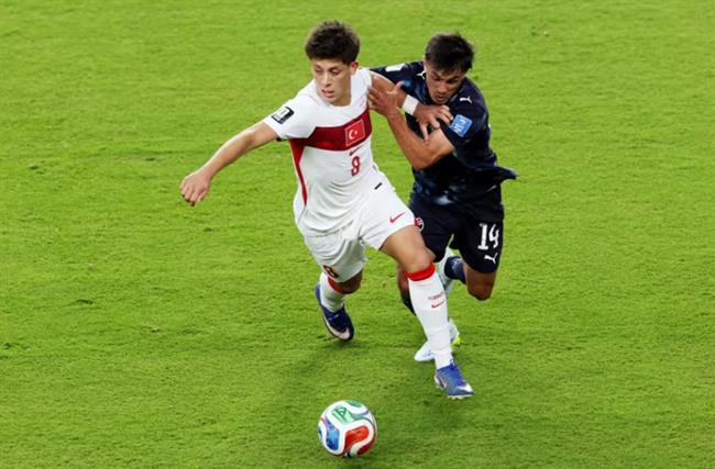 Tho Nhi Ky vs Paraguay
