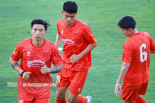Đoàn Văn Hậu ủng hộ ĐT Hà Lan, hướng đến vô địch ASEAN Cup cùng Việt Nam