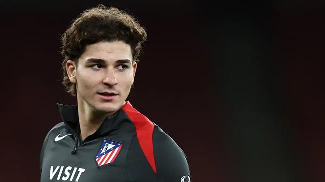 Atletico Madrid tính đổi Julian Alvarez lấy Gyokeres của Arsenal