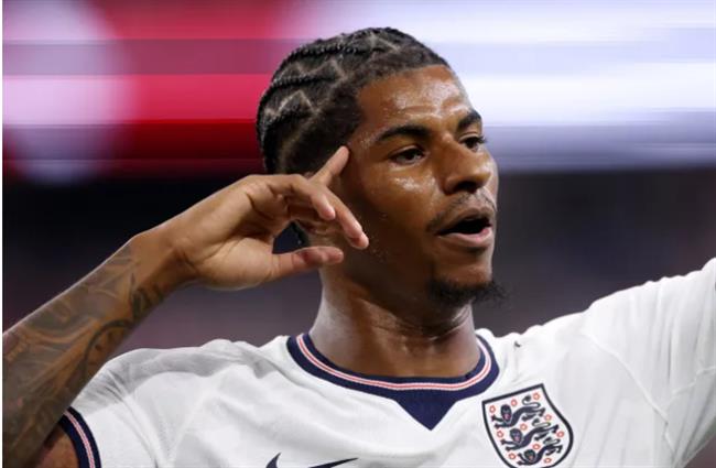 Marcus Rashford có câu trả lời cho Tottenham